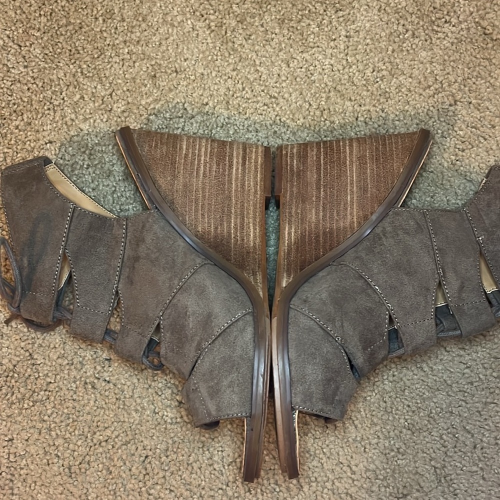 Melrose and Market Calista Sandal Size 8 - Picture 3 of 9